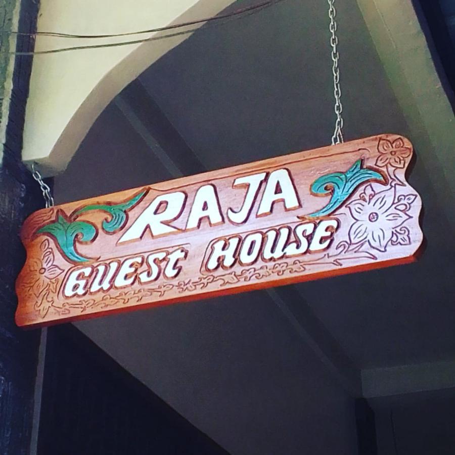 Raja Guest House - Jungle Trekking & Tours Bukit Lawang Sumatra Eksteriør billede