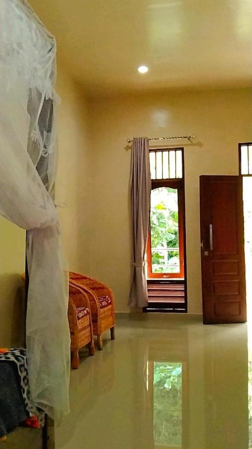 Raja Guest House - Jungle Trekking & Tours Bukit Lawang Sumatra Eksteriør billede